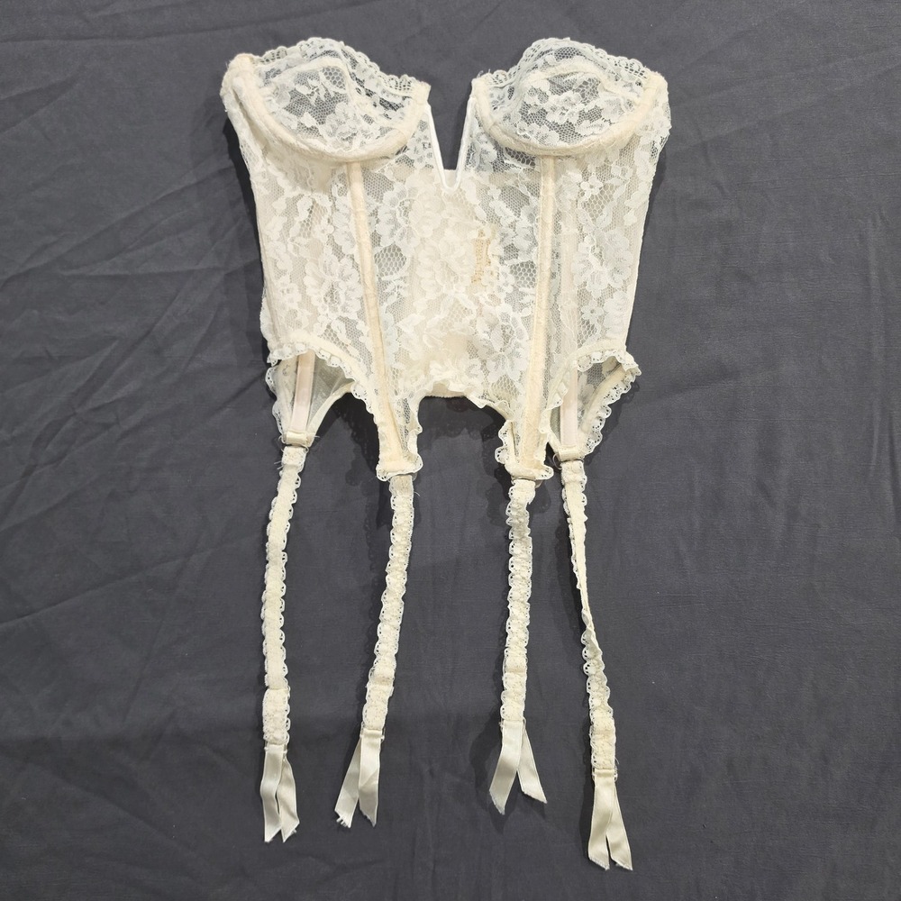Vintage Victorias Secret Gold Label Ivory Lace Bustier Garter Belt 32B 2066